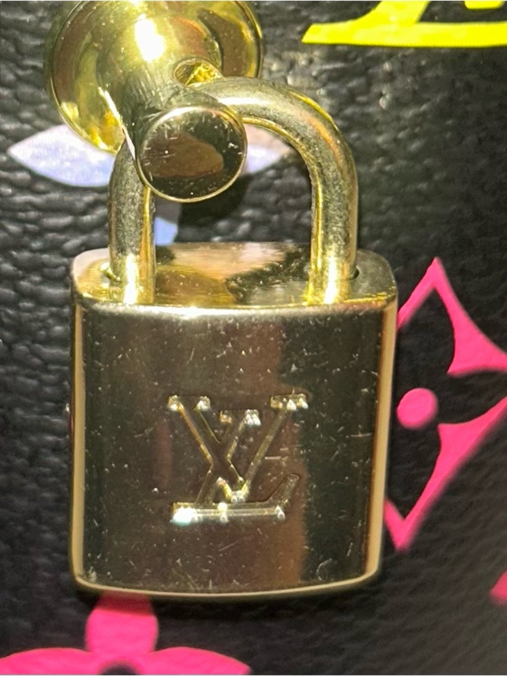Inspired Louis Vuitton Black Multicolor Monogram Cylinder Vanity Bag - Picture 2 of 6